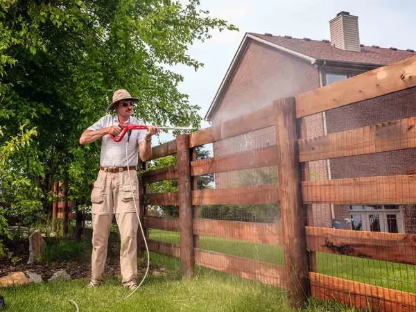 Fence Cleaner