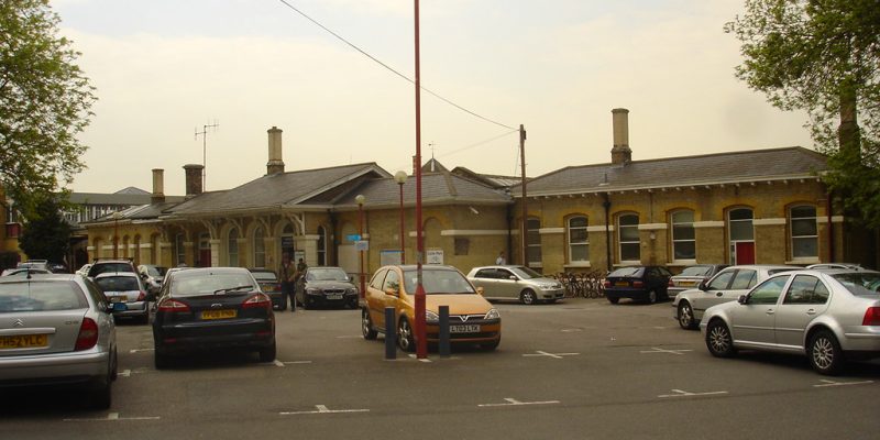 harrow & wealdstone station car park