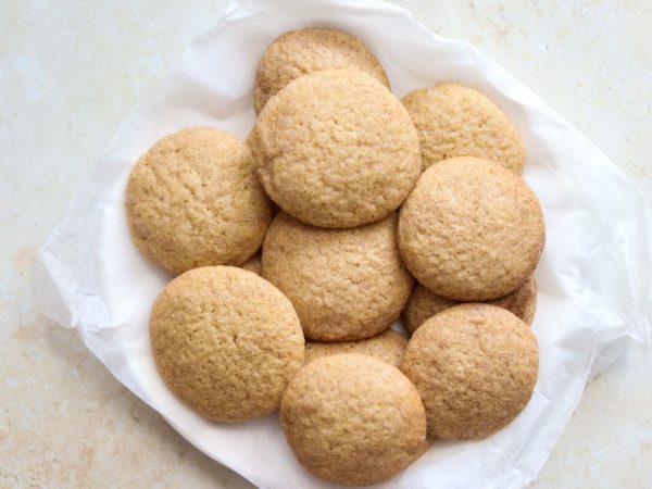 Cinnamon Biscuits