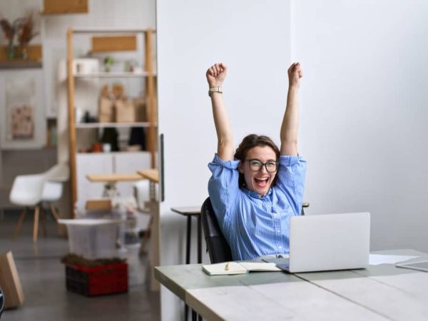 How to Write a Job Offer Email