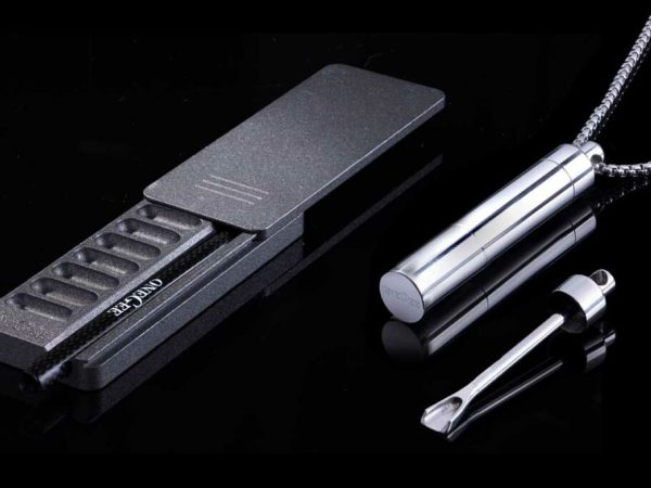 How to Identify Cocaine Accessories