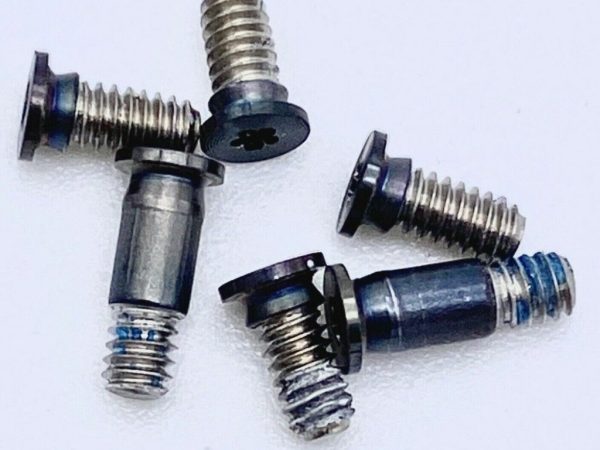 What Size Are MacBook Pro 15 Case Screws